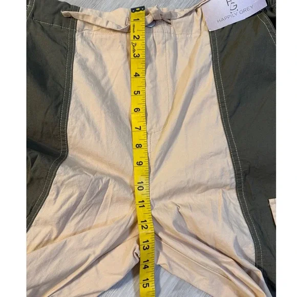 Happily Grey Colorblock Cargo Pants Olive Tan Utility Joggers Large NWT - Picture 4 of 9